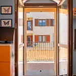Butterfly - Self Check-in, No Kitchen